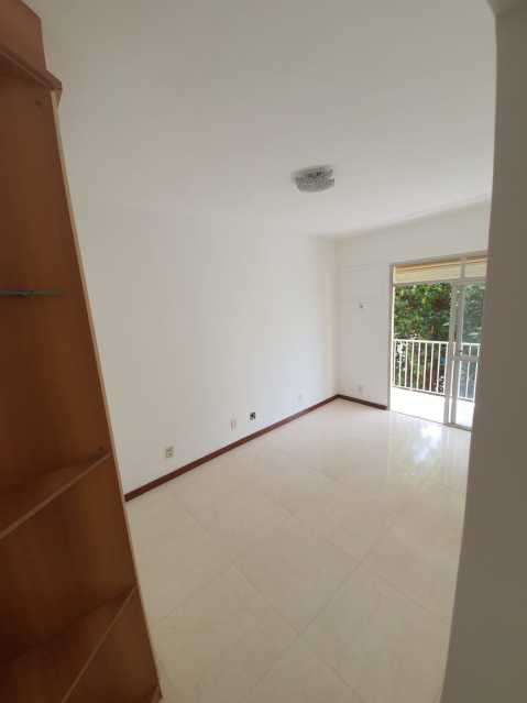 Apartamento à venda com 3 quartos, 92m² - Foto 16