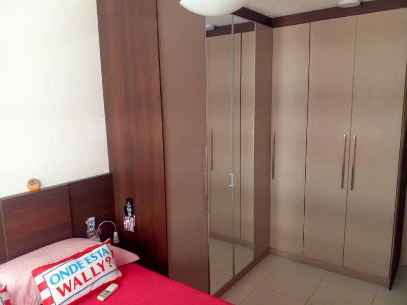 Apartamento à venda com 2 quartos, 62m² - Foto 14