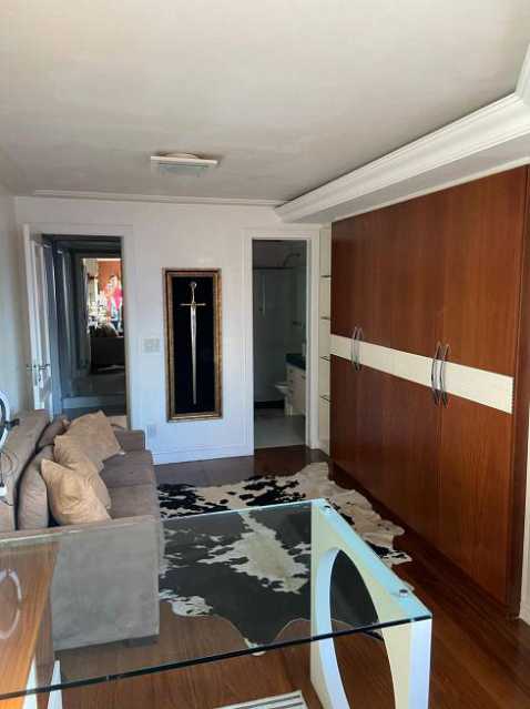 Apartamento à venda com 3 quartos, 201m² - Foto 17