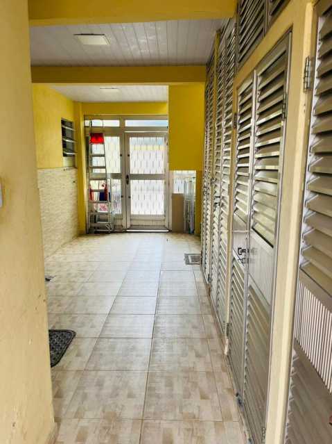 Casa de Condomínio à venda com 4 quartos, 270m² - Foto 23