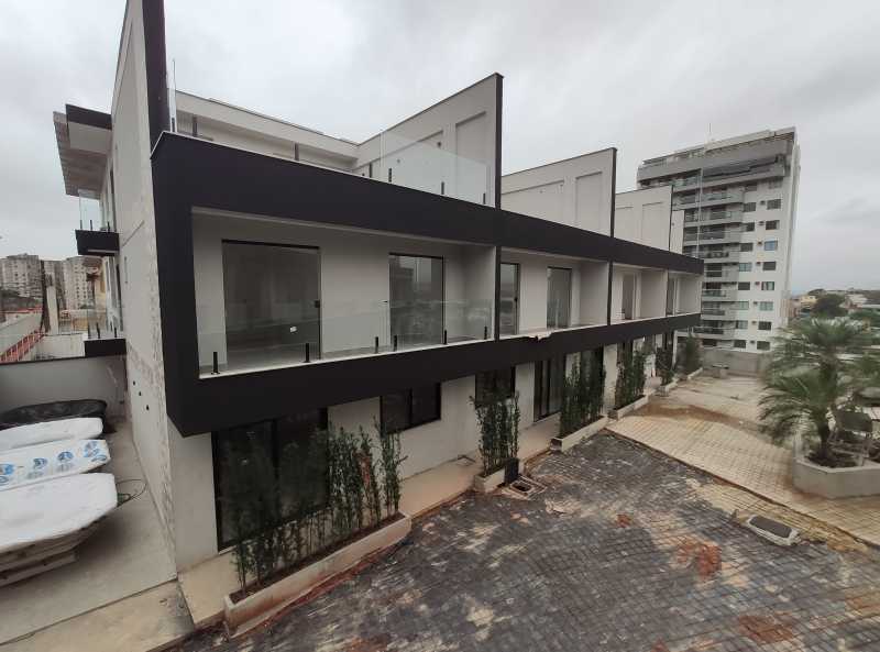 Casa de Condomínio à venda com 4 quartos, 230m² - Foto 20