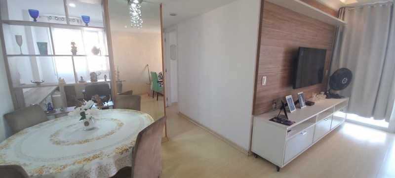 Apartamento à venda com 2 quartos, 73m² - Foto 3