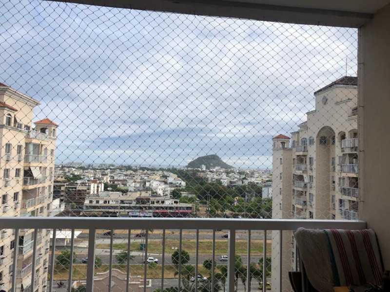 Apartamento à venda com 2 quartos, 73m² - Foto 9