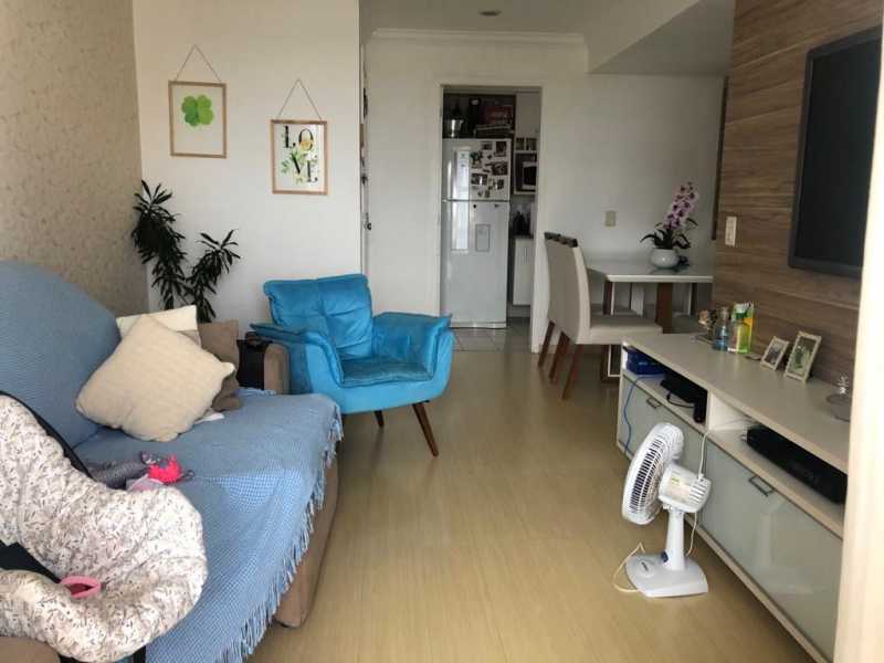 Apartamento à venda com 2 quartos, 73m² - Foto 1