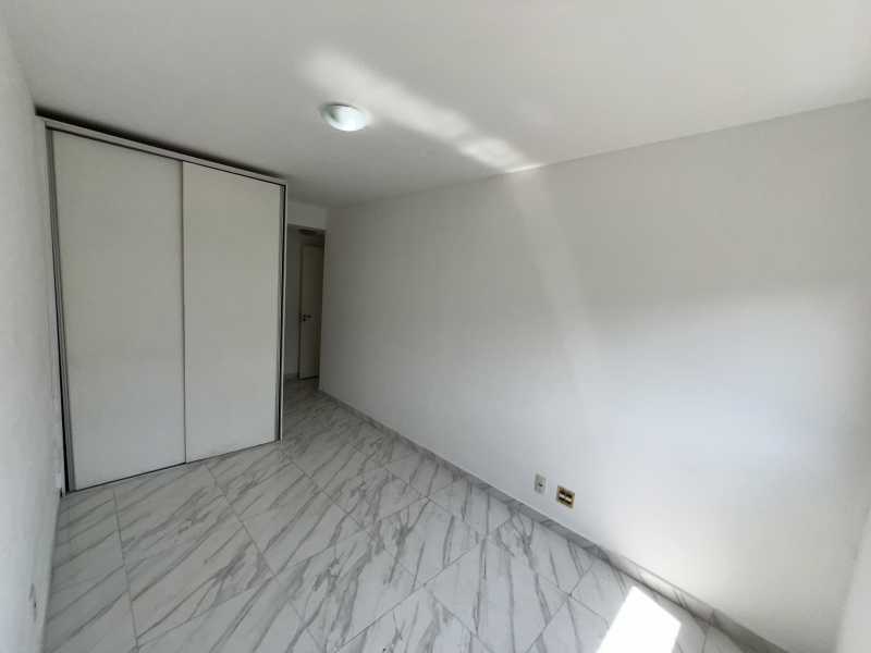 Apartamento à venda com 4 quartos, 96m² - Foto 12