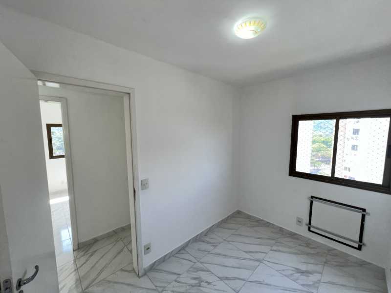 Apartamento à venda com 4 quartos, 96m² - Foto 18