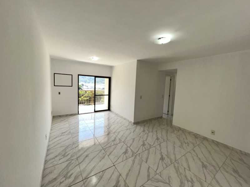 Apartamento à venda com 4 quartos, 96m² - Foto 1