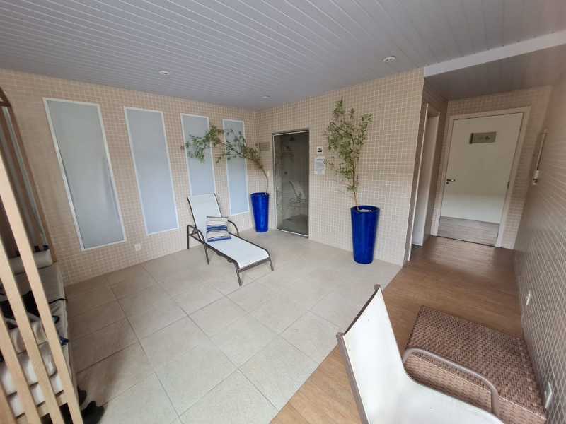 Apartamento à venda com 2 quartos, 75m² - Foto 9