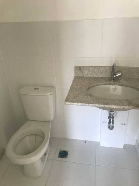 Apartamento à venda com 2 quartos, 75m² - Foto 5