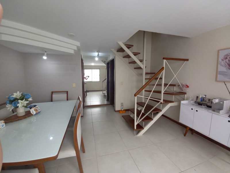 Casa de Condomínio à venda com 3 quartos, 90m² - Foto 4