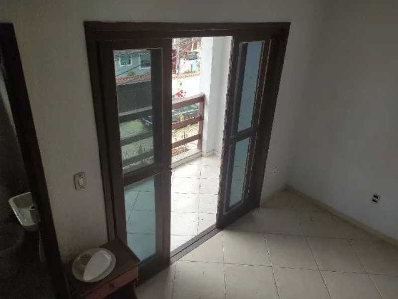 Casa de Condomínio à venda com 2 quartos, 120m² - Foto 2