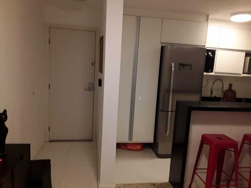 Apartamento à venda com 3 quartos, 80m² - Foto 24