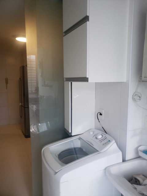 Apartamento à venda com 3 quartos, 80m² - Foto 14