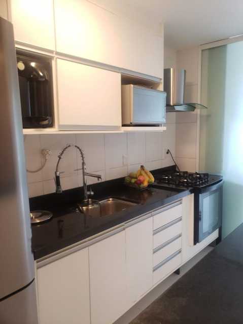 Apartamento à venda com 3 quartos, 80m² - Foto 10