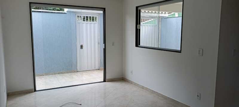 Casa de Condomínio à venda com 2 quartos, 180m² - Foto 9