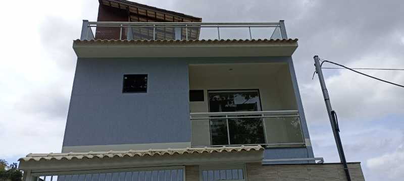 Casa de Condomínio à venda com 2 quartos, 180m² - Foto 1