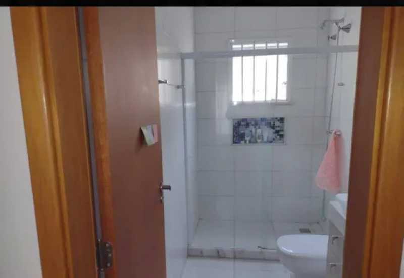 Casa de Condomínio à venda com 4 quartos, 209m² - Foto 15