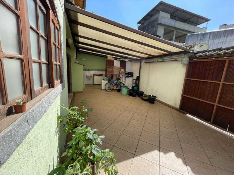 Casa à venda com 3 quartos, 188m² - Foto 5