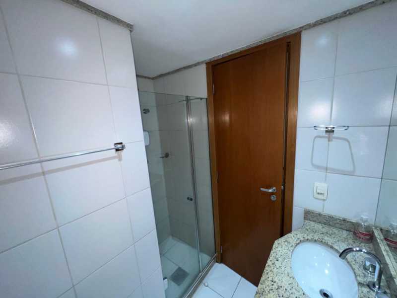 Apartamento à venda com 2 quartos, 70m² - Foto 8