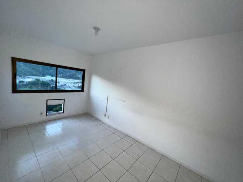 Apartamento à venda com 4 quartos, 97m² - Foto 18