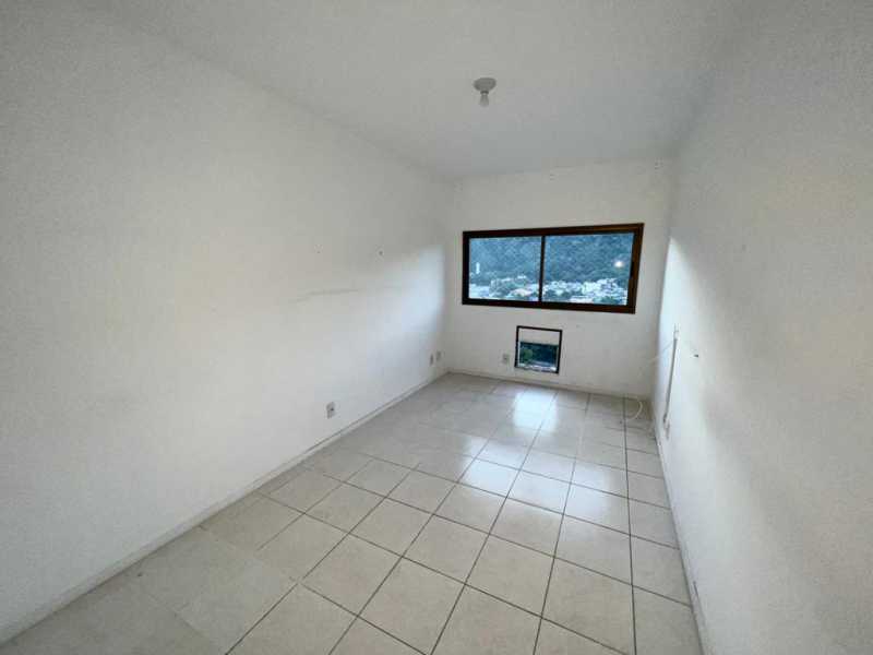 Apartamento à venda com 4 quartos, 97m² - Foto 19