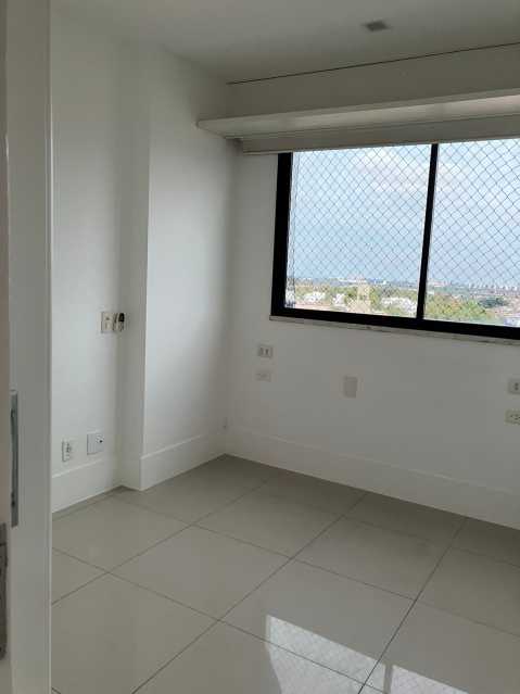 Cobertura à venda com 3 quartos, 200m² - Foto 19