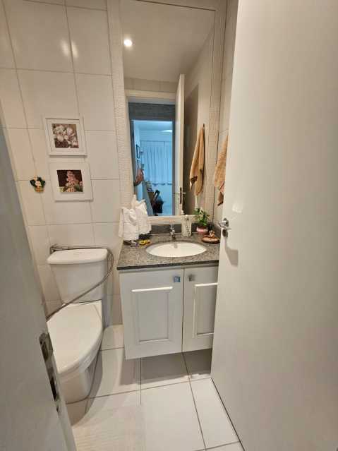 Apartamento à venda com 2 quartos, 57m² - Foto 16