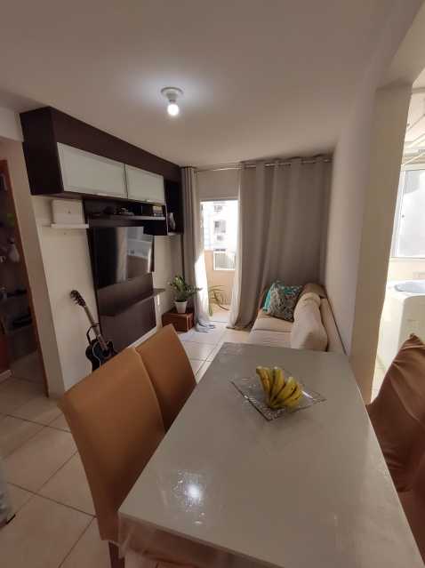 Apartamento à venda com 2 quartos, 54m² - Foto 1