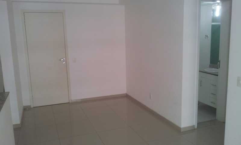 Apartamento à venda com 2 quartos, 74m² - Foto 17