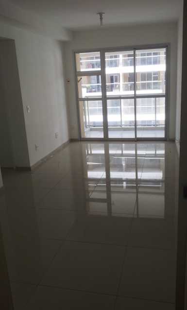 Apartamento à venda com 2 quartos, 74m² - Foto 13