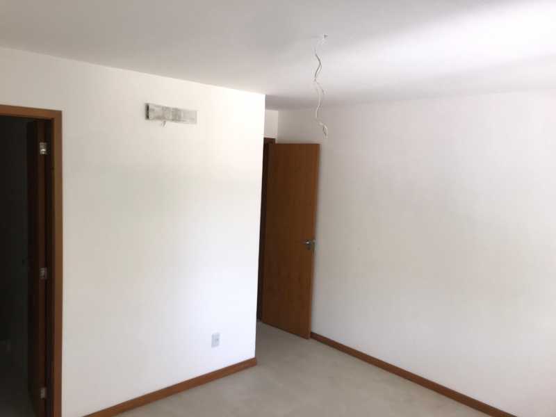 Apartamento à venda com 3 quartos, 110m² - Foto 10