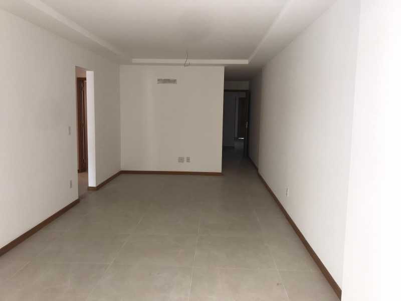 Apartamento à venda com 3 quartos, 110m² - Foto 8