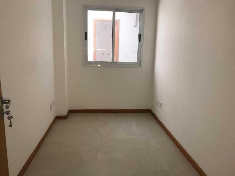 Apartamento à venda com 3 quartos, 110m² - Foto 17