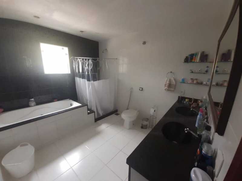 Casa de Condomínio à venda com 5 quartos, 800m² - Foto 15