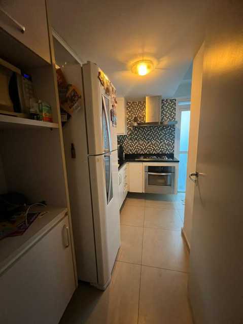 Apartamento à venda com 2 quartos, 110m² - Foto 10