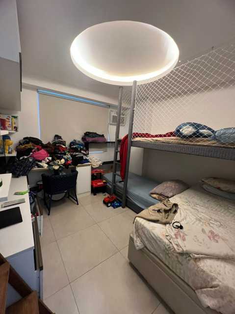 Apartamento à venda com 2 quartos, 110m² - Foto 18