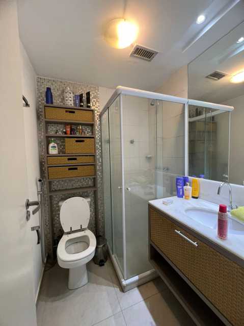 Apartamento à venda com 2 quartos, 110m² - Foto 22