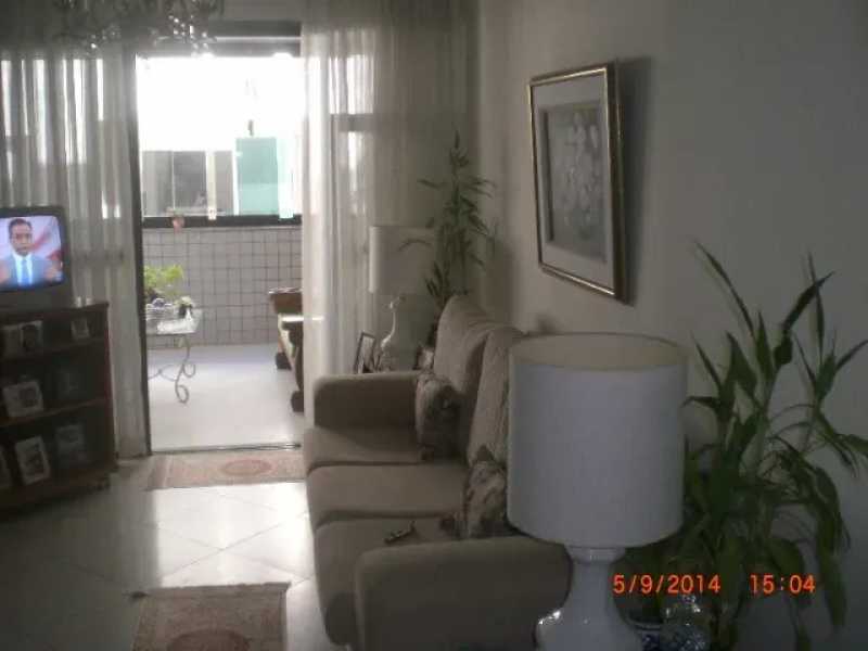 Apartamento à venda com 3 quartos, 85m² - Foto 3