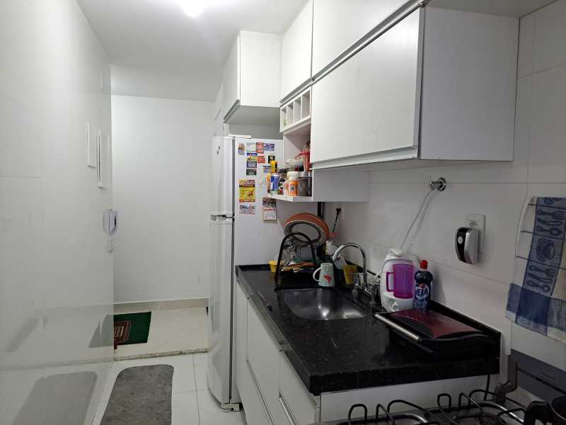 Apartamento à venda com 3 quartos, 80m² - Foto 12