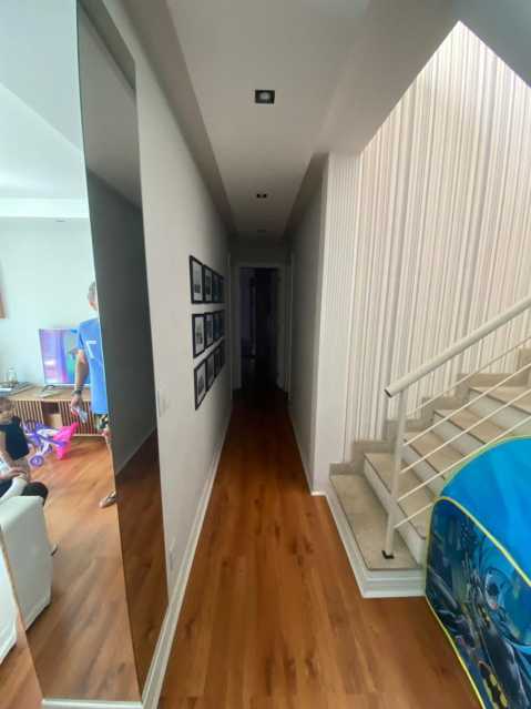 Cobertura à venda com 2 quartos, 151m² - Foto 6