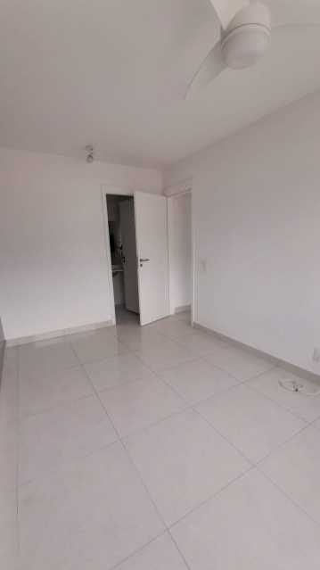 Apartamento à venda com 2 quartos, 54m² - Foto 25