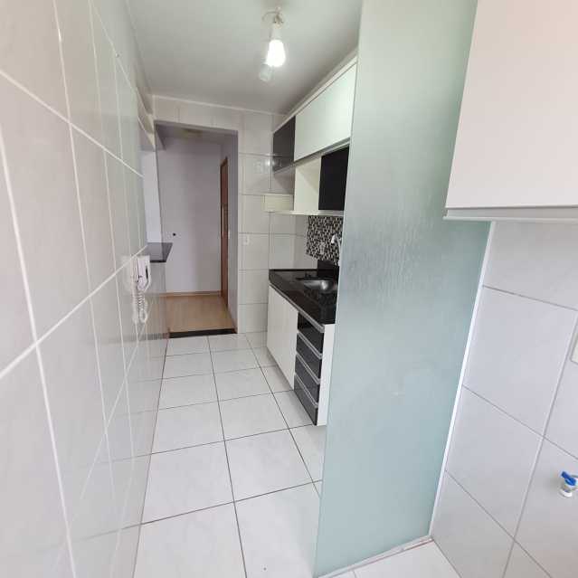 Apartamento à venda com 2 quartos, 46m² - Foto 13