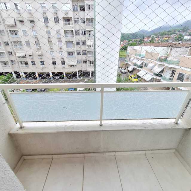 Apartamento à venda com 2 quartos, 46m² - Foto 2