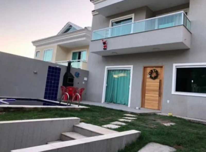 Casa de Condomínio à venda com 4 quartos, 200m² - Foto 1