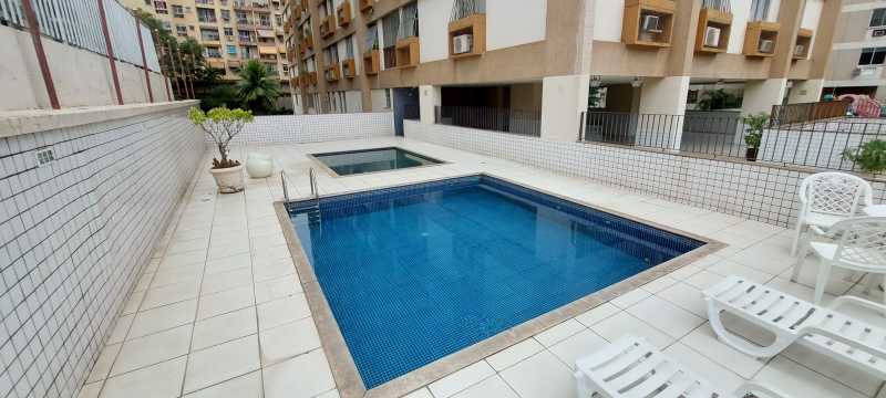 Apartamento à venda com 3 quartos, 92m² - Foto 1