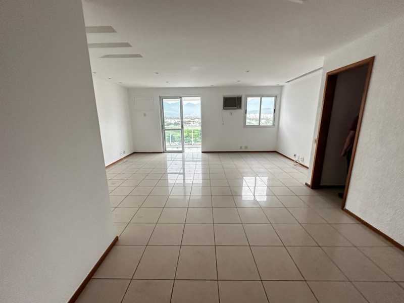 Apartamento à venda com 3 quartos, 100m² - Foto 5