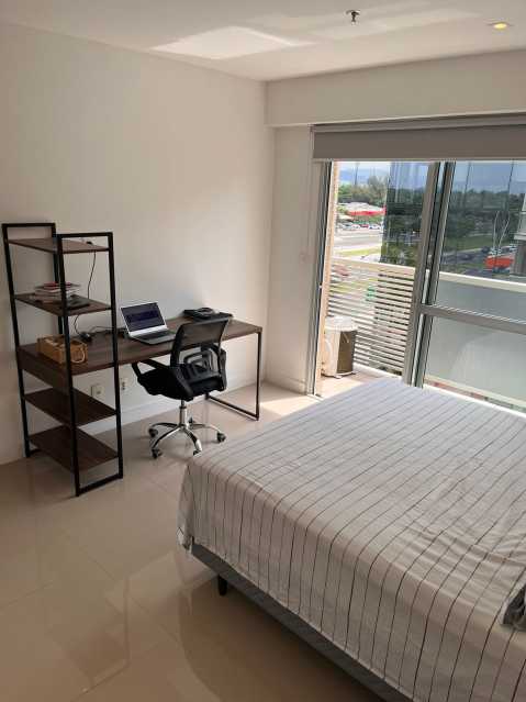 Apartamento à venda com 2 quartos, 70m² - Foto 22