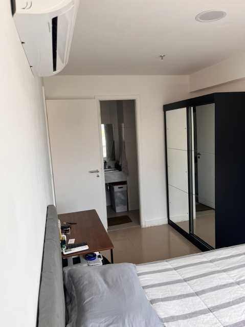 Apartamento à venda com 2 quartos, 70m² - Foto 28