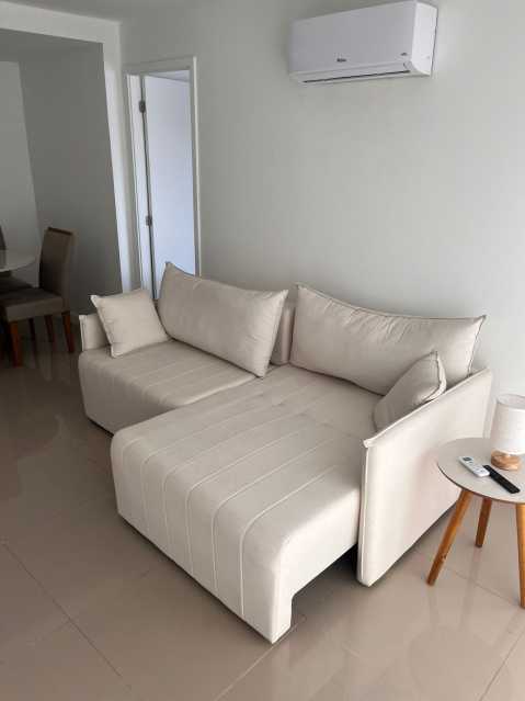 Apartamento à venda com 2 quartos, 70m² - Foto 18