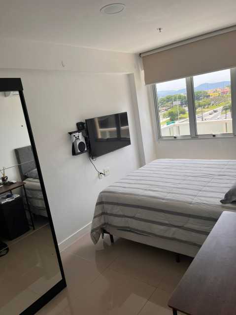 Apartamento à venda com 2 quartos, 70m² - Foto 27